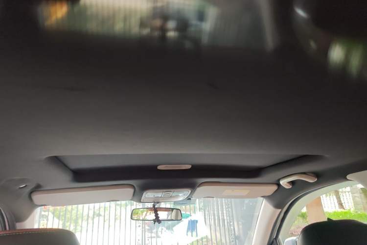 Used CHANGAN OSHAN CX70 2016 1.6L Manual Luxury Model Headliner