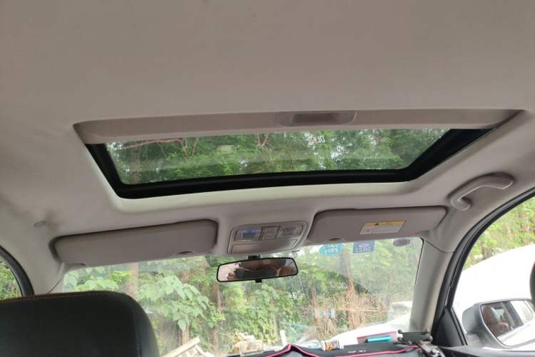 Used CHANGAN OSHAN CX70 2016 1.6L Manual Luxury Model Headliner