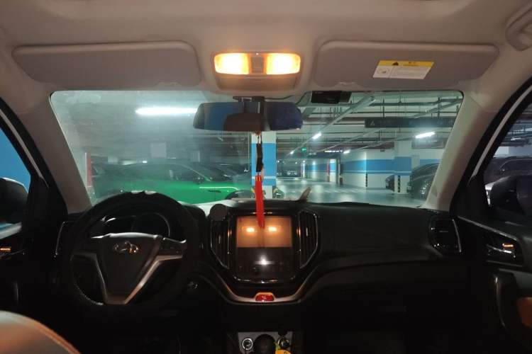 Used CHANGAN OSHAN CX70 2016 1.6L Manual Luxury Model Headliner