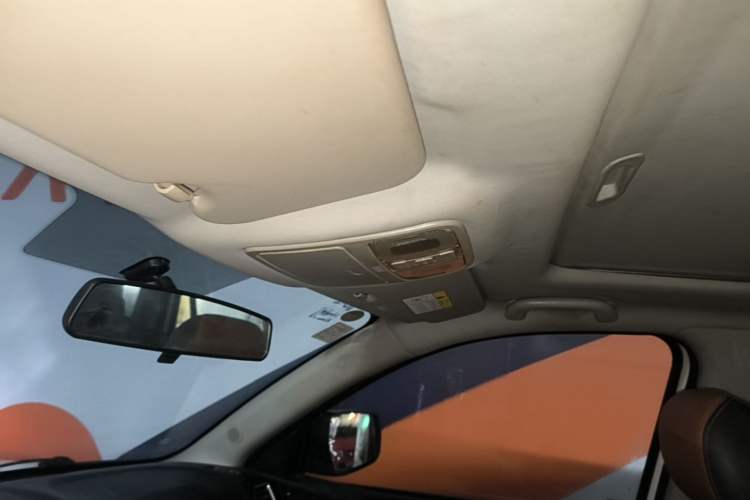 Used CHANGAN OSHAN CX70 2016 1.6L Manual Luxury Model Headliner