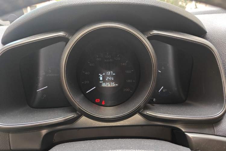 Used CHANGAN OSHAN CX70 2016 1.6L Manual Smart Connect Version Instrument Cluster