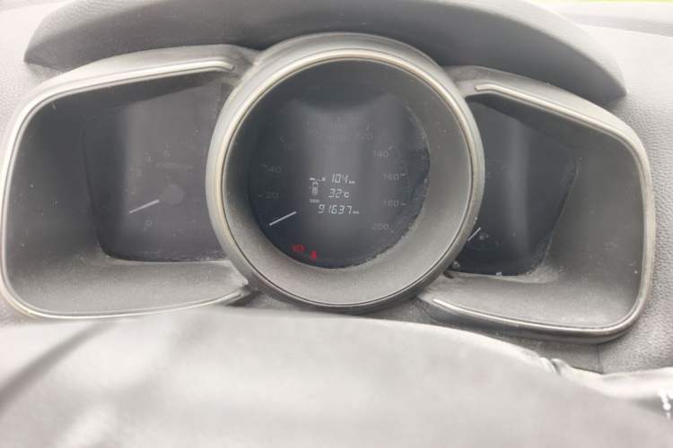 Used CHANGAN OSHAN CX70 2016 1.6L Manual Luxury Model Instrument Cluster