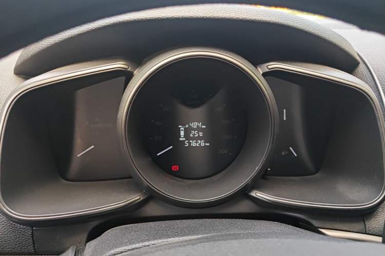 Used CHANGAN OSHAN CX70 2016 1.6L Manual Luxury Model Instrument Cluster