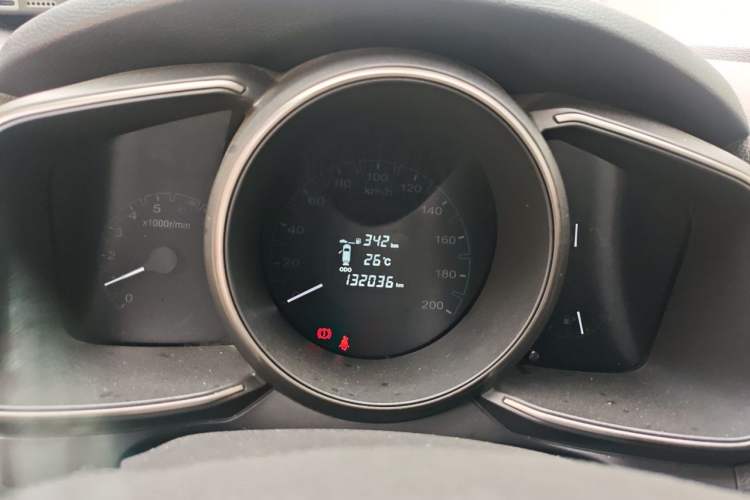 Used CHANGAN OSHAN CX70 2016 1.6L Manual Comfort Model Instrument Cluster