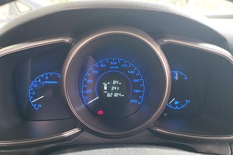 Used CHANGAN OSHAN CX70 2016 1.6L Manual Luxury Model Instrument Cluster