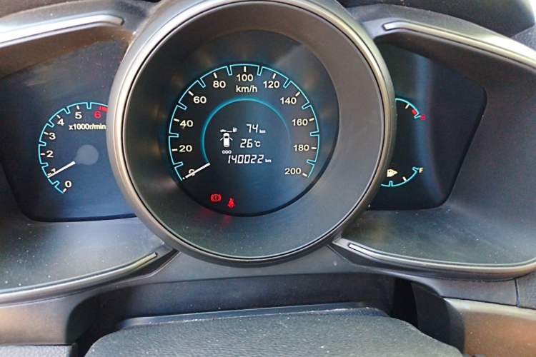 Used CHANGAN OSHAN CX70 2016 1.6L Manual Luxury Model Instrument Cluster