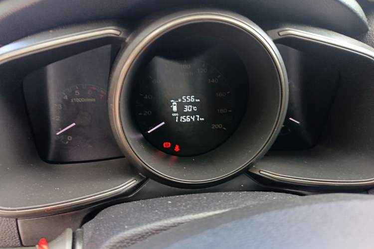 Used CHANGAN OSHAN CX70 2016 1.6L Manual Luxury Model Instrument Cluster