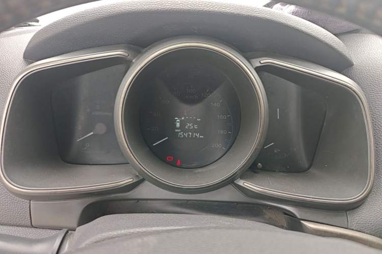 Used CHANGAN OSHAN CX70 2016 1.6L Manual Sport Model Instrument Cluster