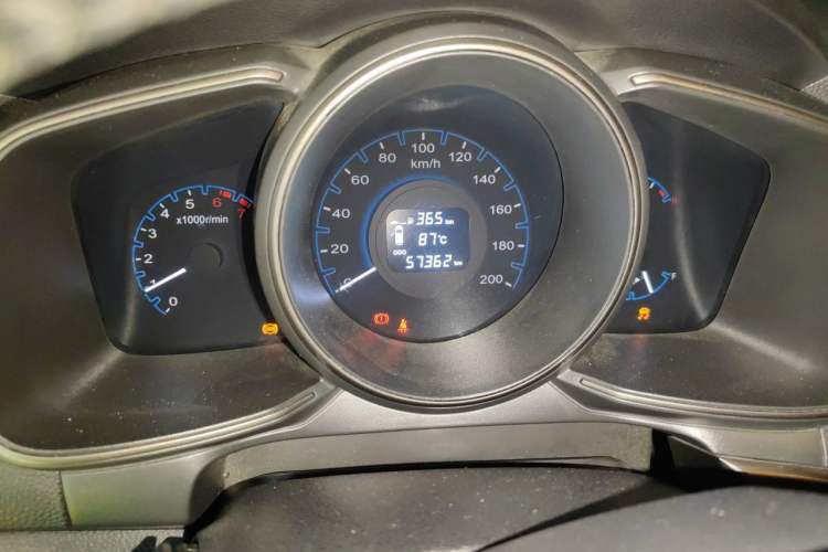 Used CHANGAN OSHAN CX70 2016 1.6L Manual Luxury Model Instrument Cluster