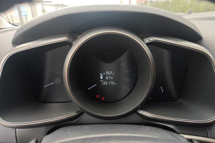Used CHANGAN OSHAN CX70 2016 1.6L Manual Luxury Model Instrument Cluster