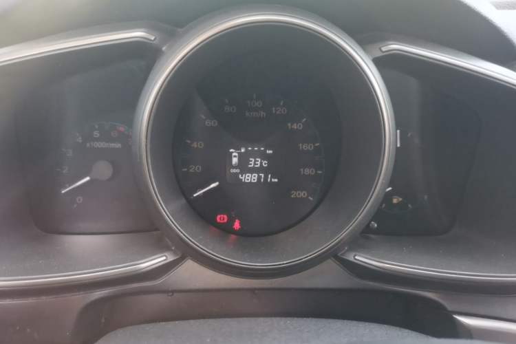 Used CHANGAN OSHAN CX70 2016 1.6L Manual Luxury Model Instrument Cluster