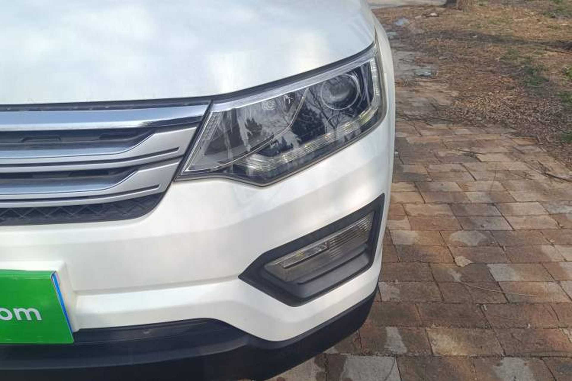 Used CHANGAN OSHAN CX70 2016 1.6L Manual Luxury Model Left Front Headlight