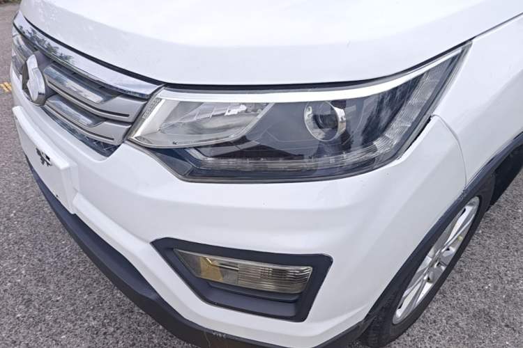 Used CHANGAN OSHAN CX70 2016 1.6L Manual Sport Model Left Front Headlight