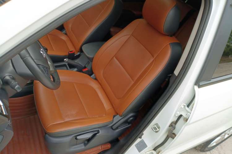 Used CHANGAN OSHAN CX70 2016 1.6L Manual Luxury Model Left Front Seat