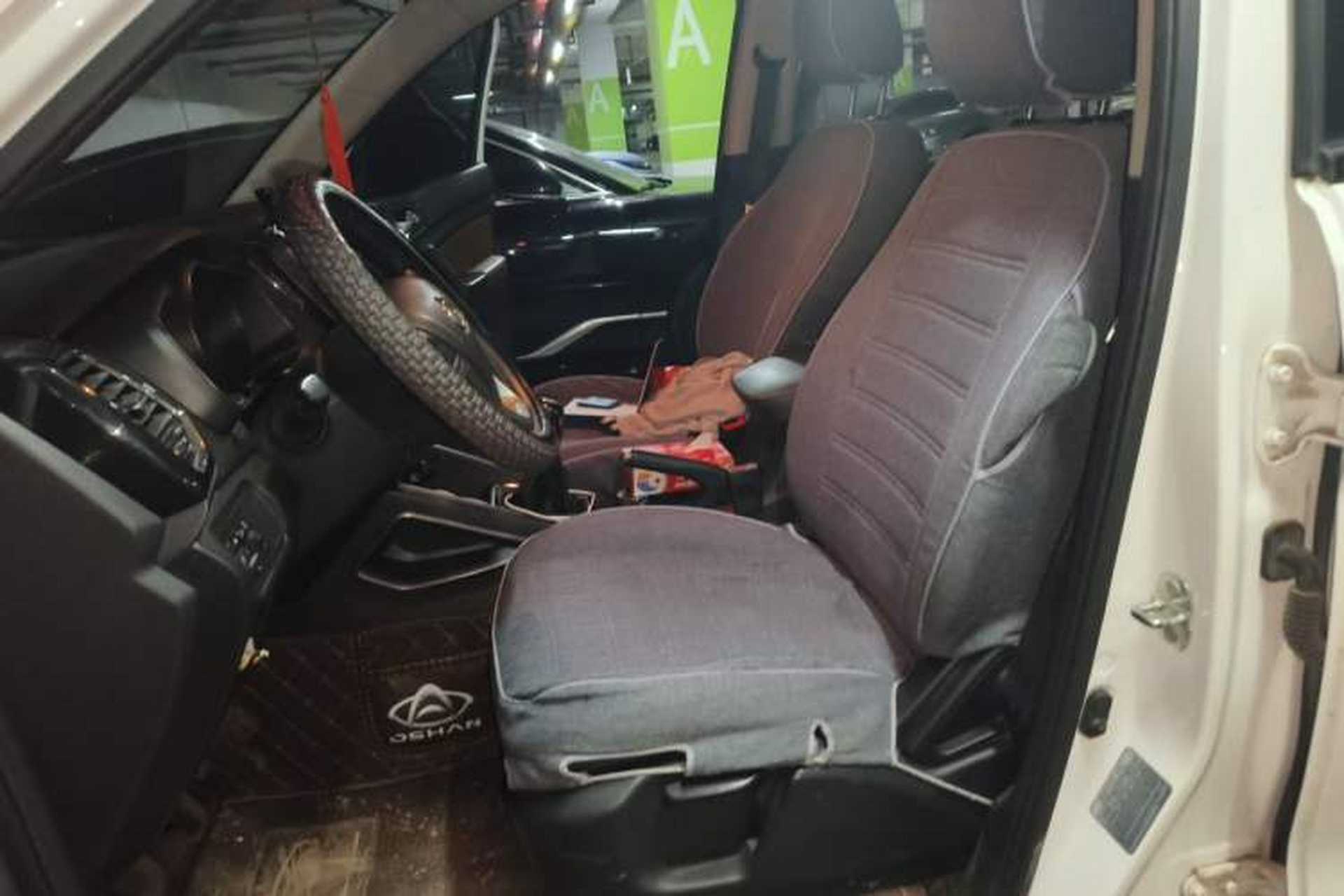 Used CHANGAN OSHAN CX70 2016 1.6L Manual Luxury Model Left Front Seat