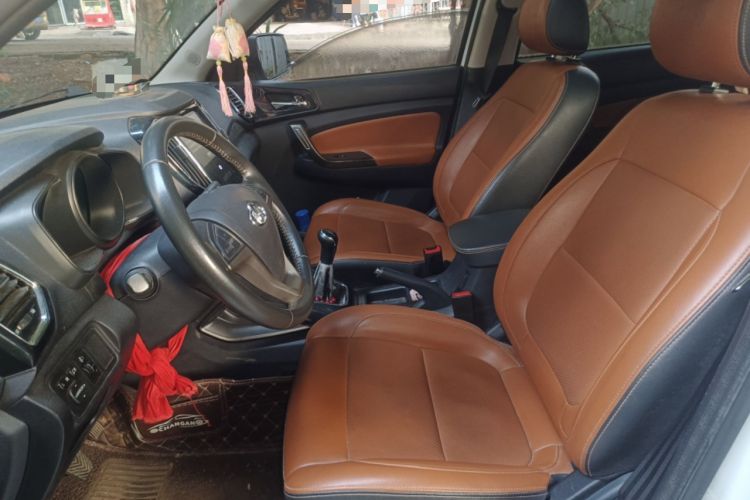 Used CHANGAN OSHAN CX70 2016 1.6L Manual Luxury Model Left Front Seat