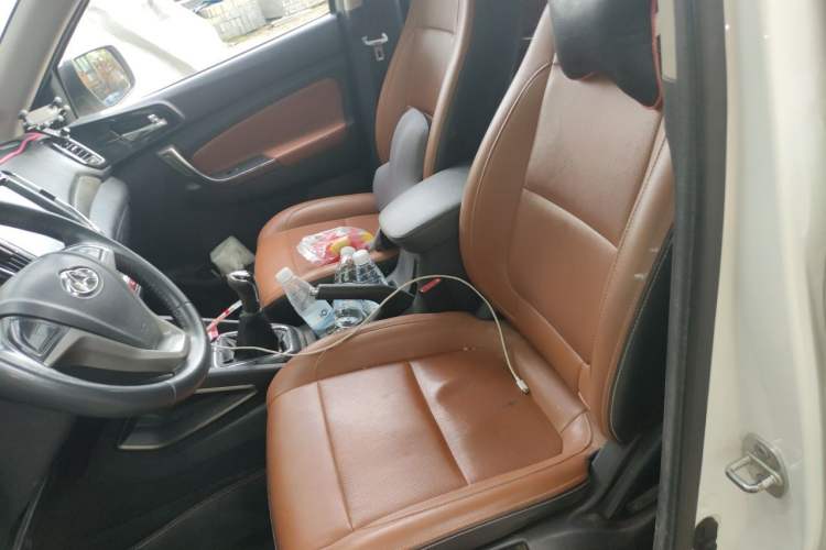 Used CHANGAN OSHAN CX70 2016 1.6L Manual Luxury Model Left Front Seat