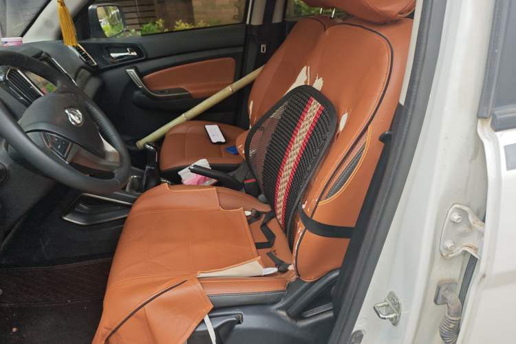Used CHANGAN OSHAN CX70 2016 1.6L Manual Luxury Model Left Front Seat