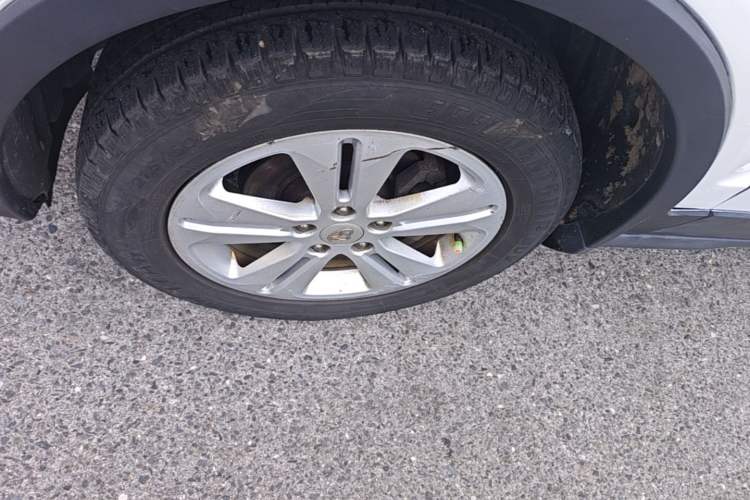 Used CHANGAN OSHAN CX70 2016 1.6L Manual Sport Model Left Front Wheel Hub