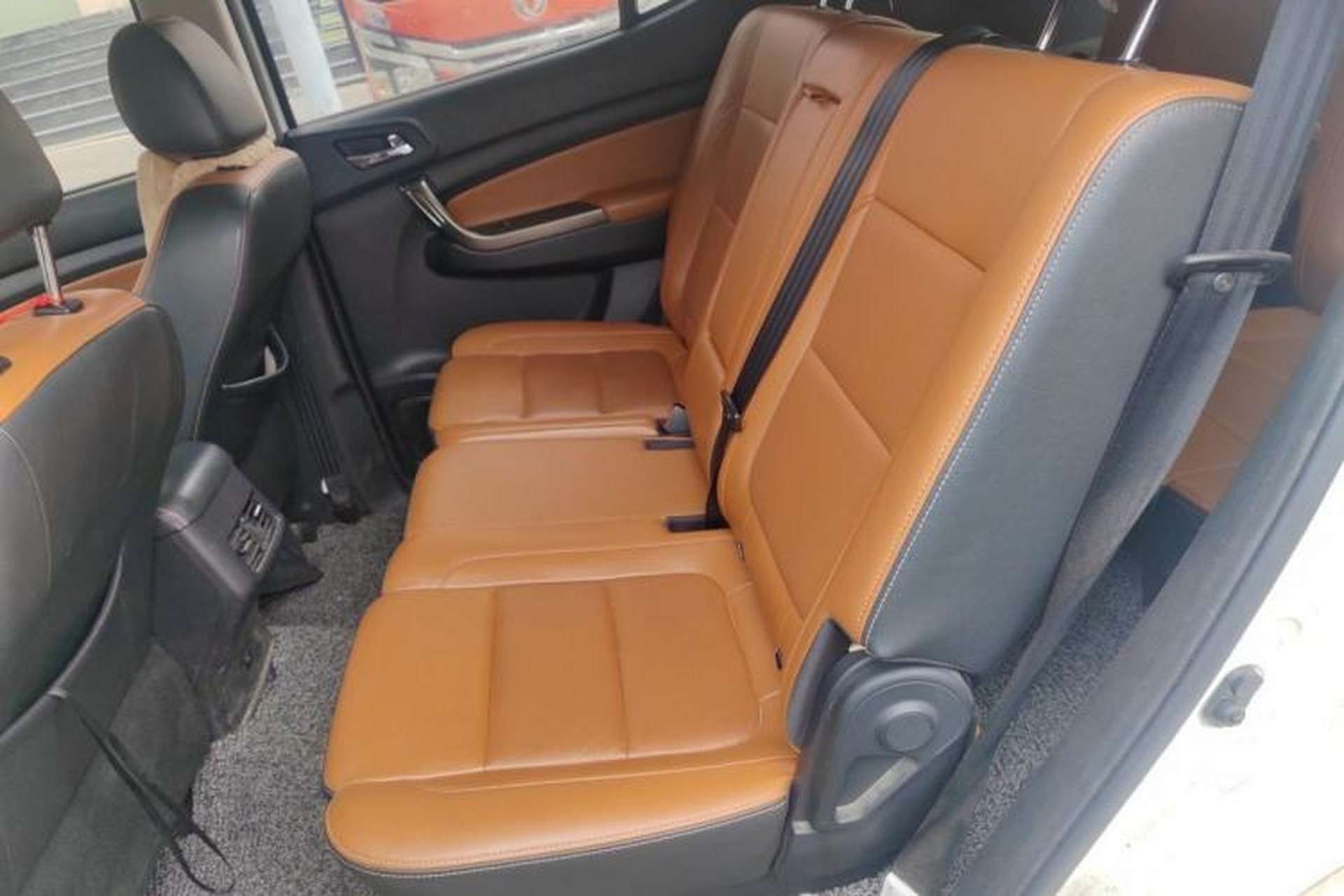 Used CHANGAN OSHAN CX70 2016 1.6L Manual Luxury Model Left Rear Seat