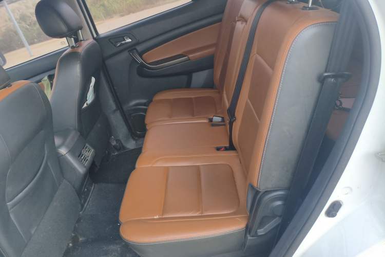 Used CHANGAN OSHAN CX70 2016 1.6L Manual Luxury Model Left Rear Seat