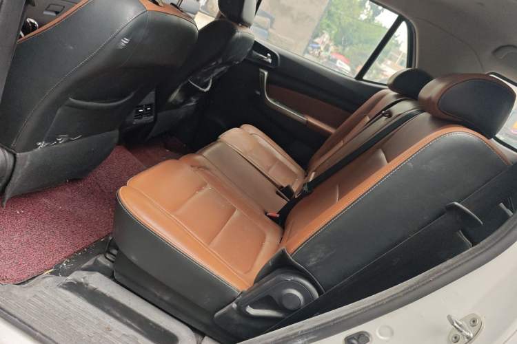 Used CHANGAN OSHAN CX70 2016 1.6L Manual Luxury Model Left Rear Seat