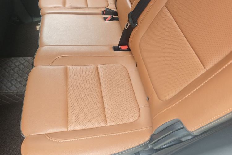 Used CHANGAN OSHAN CX70 2016 1.6L Manual Luxury Model Left Rear Seat