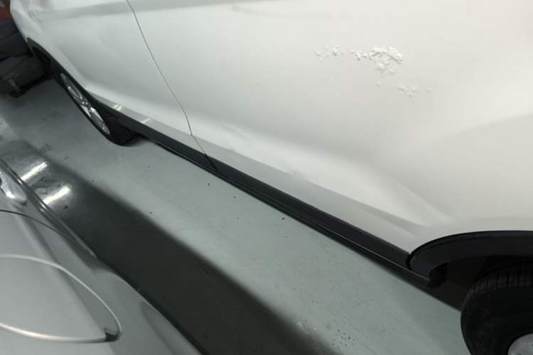 Used CHANGAN OSHAN CX70 2016 1.6L Manual Luxury Model Left Side Sill