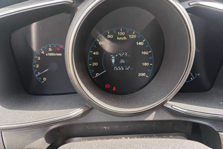 Used CHANGAN OSHAN CX70 2016 1.6L Manual Luxury Model Odometer Close Up