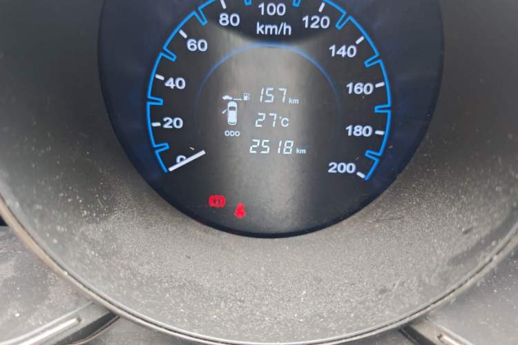 Used CHANGAN OSHAN CX70 2016 1.6L Manual Luxury Model Odometer Close Up