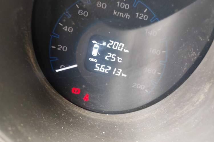 Used CHANGAN OSHAN CX70 2016 1.6L Manual Luxury Model Odometer Close Up