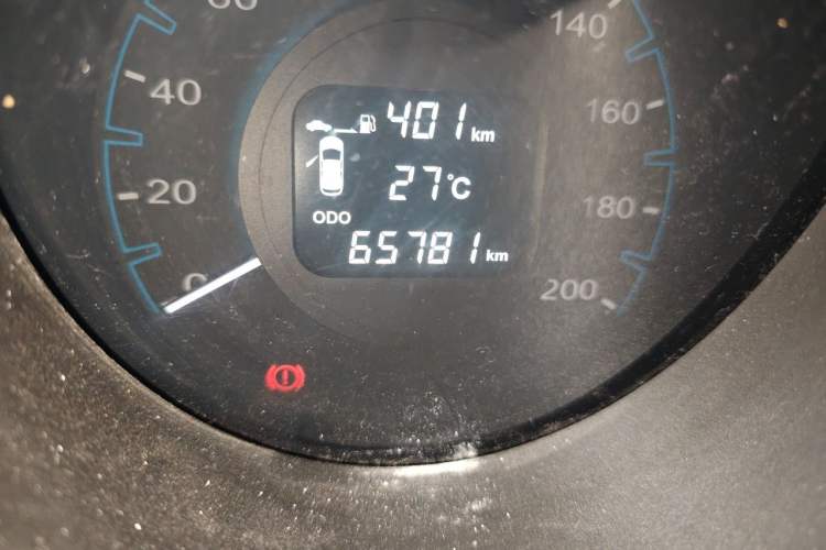 Used CHANGAN OSHAN CX70 2016 1.6L Manual Luxury Model Odometer Close Up