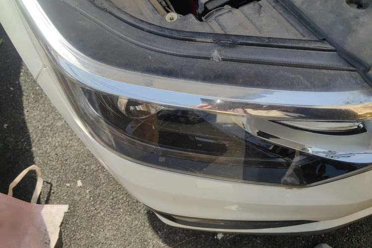 Used CHANGAN OSHAN CX70 2016 1.6L Manual Luxury Model Right Front Headlight