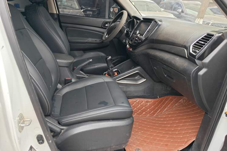 Used CHANGAN OSHAN CX70 2016 1.6L Manual Comfort Model Right Front Seat