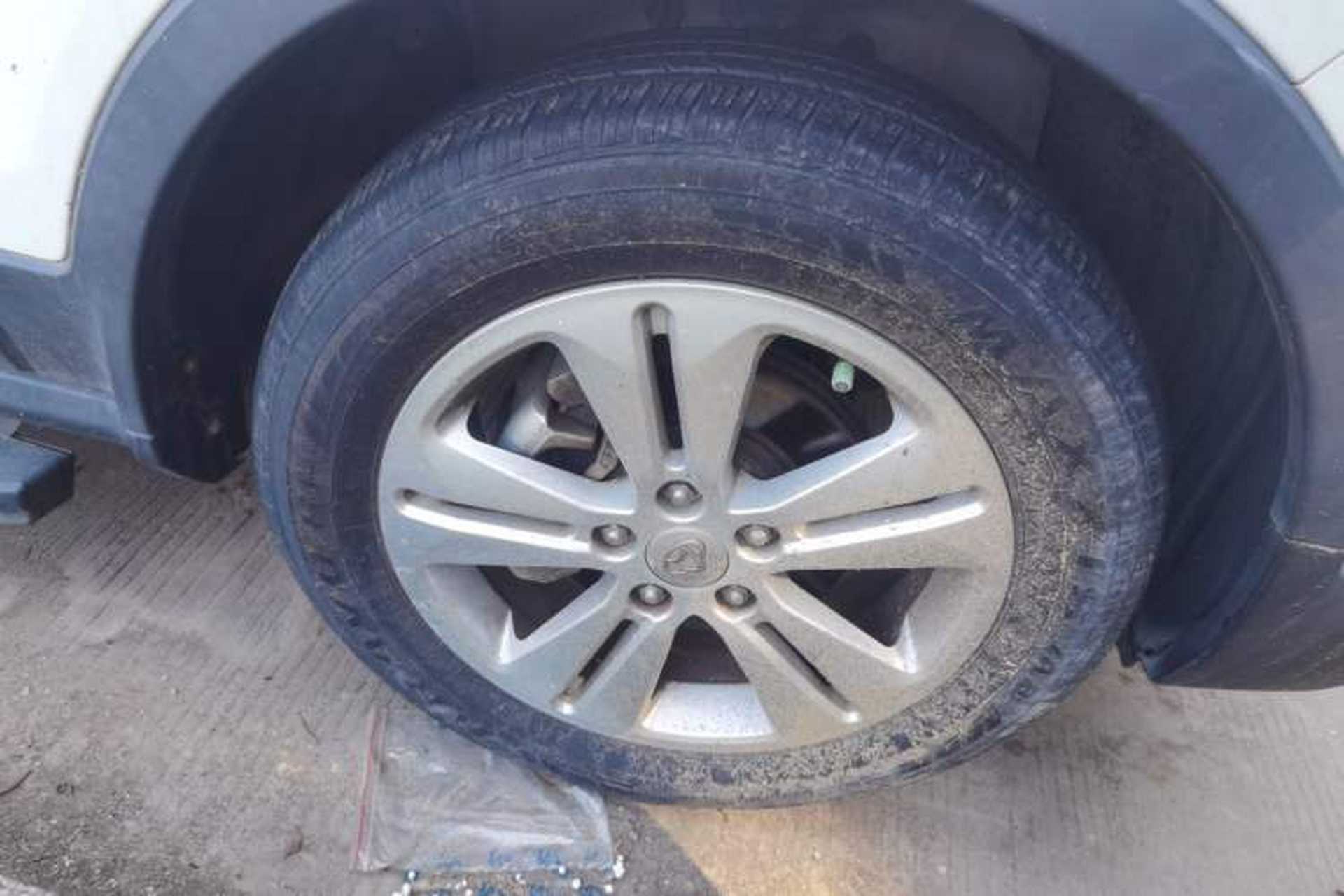 Used CHANGAN OSHAN CX70 2016 1.6L Manual Luxury Model Right Front Wheel Hub