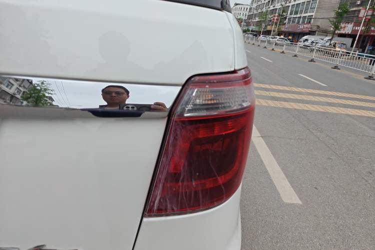 Used CHANGAN OSHAN CX70 2016 1.6L Manual Comfort Model Right Rear Taillight