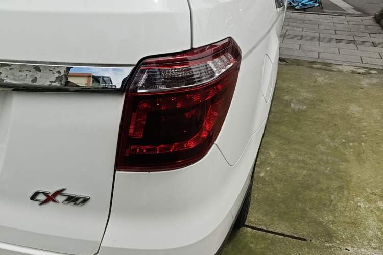 Used CHANGAN OSHAN CX70 2016 1.6L Manual Luxury Model Right Rear Taillight