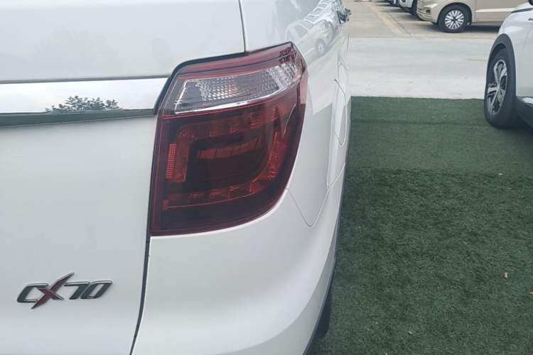 Used CHANGAN OSHAN CX70 2016 1.6L Manual Luxury Model Right Rear Taillight