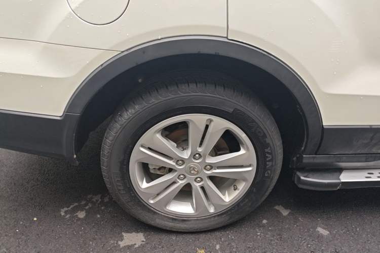 Used CHANGAN OSHAN CX70 2016 1.6L Manual Luxury Model Right Rear Wheel Hub
