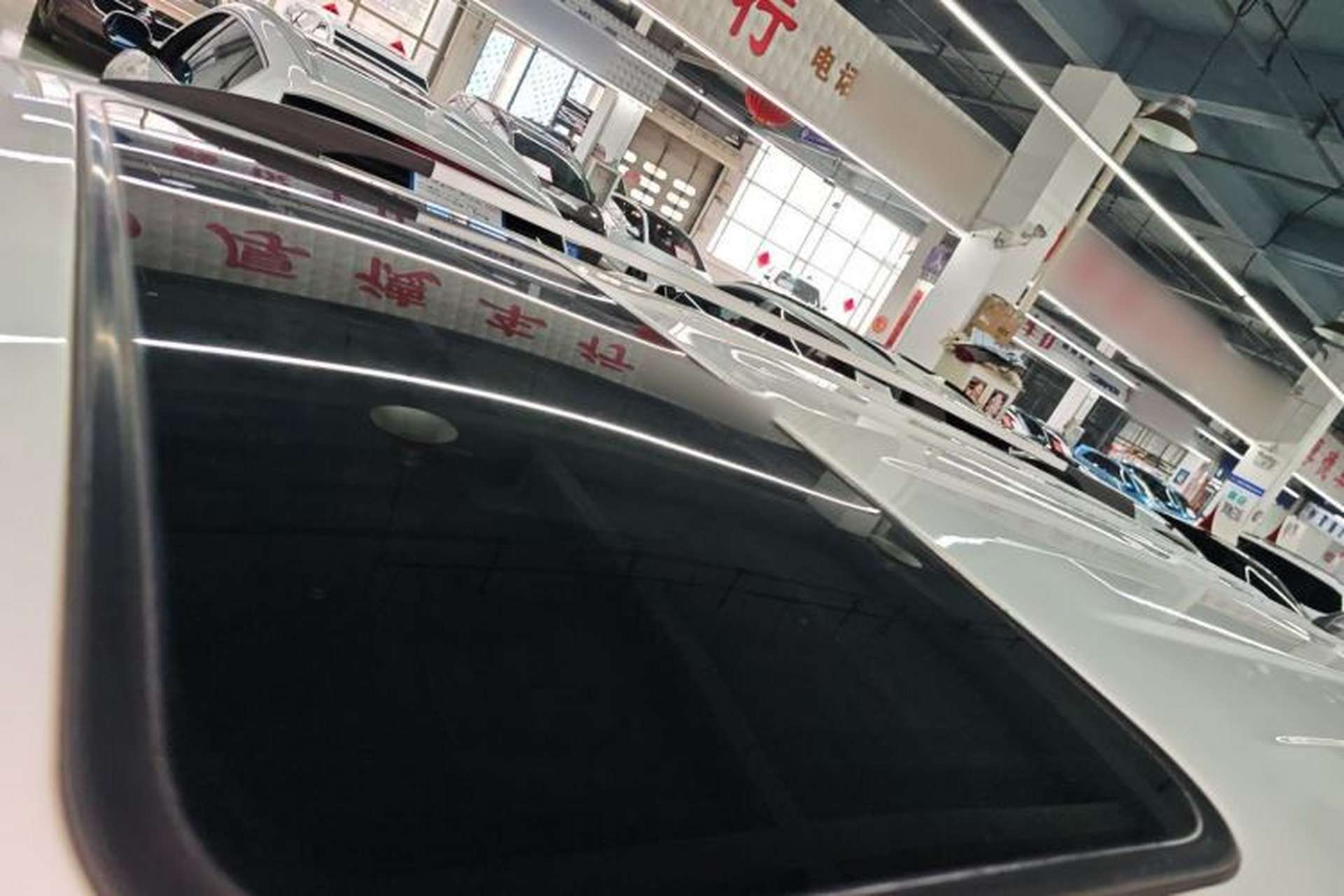 Used CHANGAN OSHAN CX70 2016 1.6L Manual Luxury Model Roof