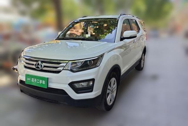 Ojetý CHANGAN OSHAN CX70 2016 1.6L Manual Luxury Model
