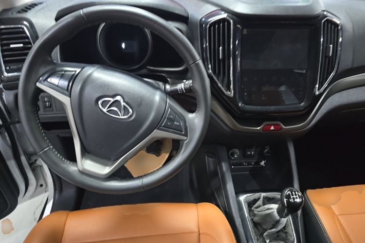 Used CHANGAN OSHAN CX70 2016 1.6L Manual Luxury Model Steering Wheel