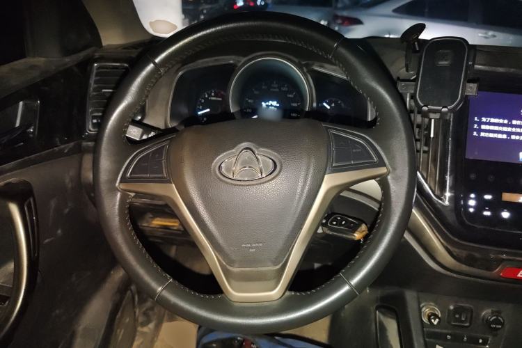 Used CHANGAN OSHAN CX70 2016 1.6L Manual Luxury Model Steering Wheel