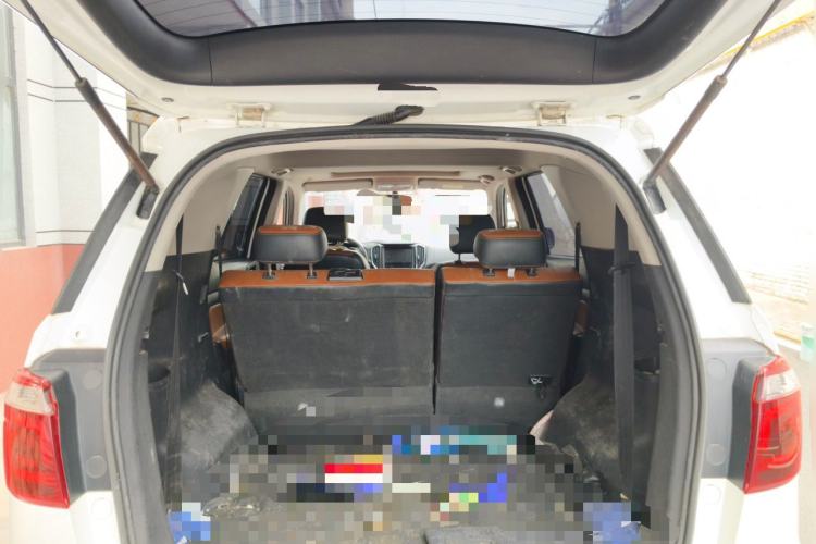 Used CHANGAN OSHAN CX70 2016 1.6L Manual Smart Connect Version Trunk