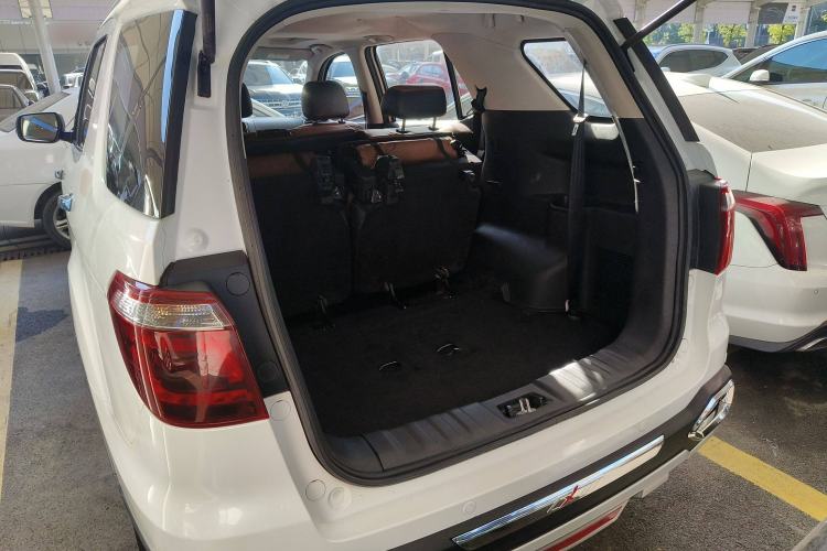 Used CHANGAN OSHAN CX70 2016 1.6L Manual Luxury Model Trunk