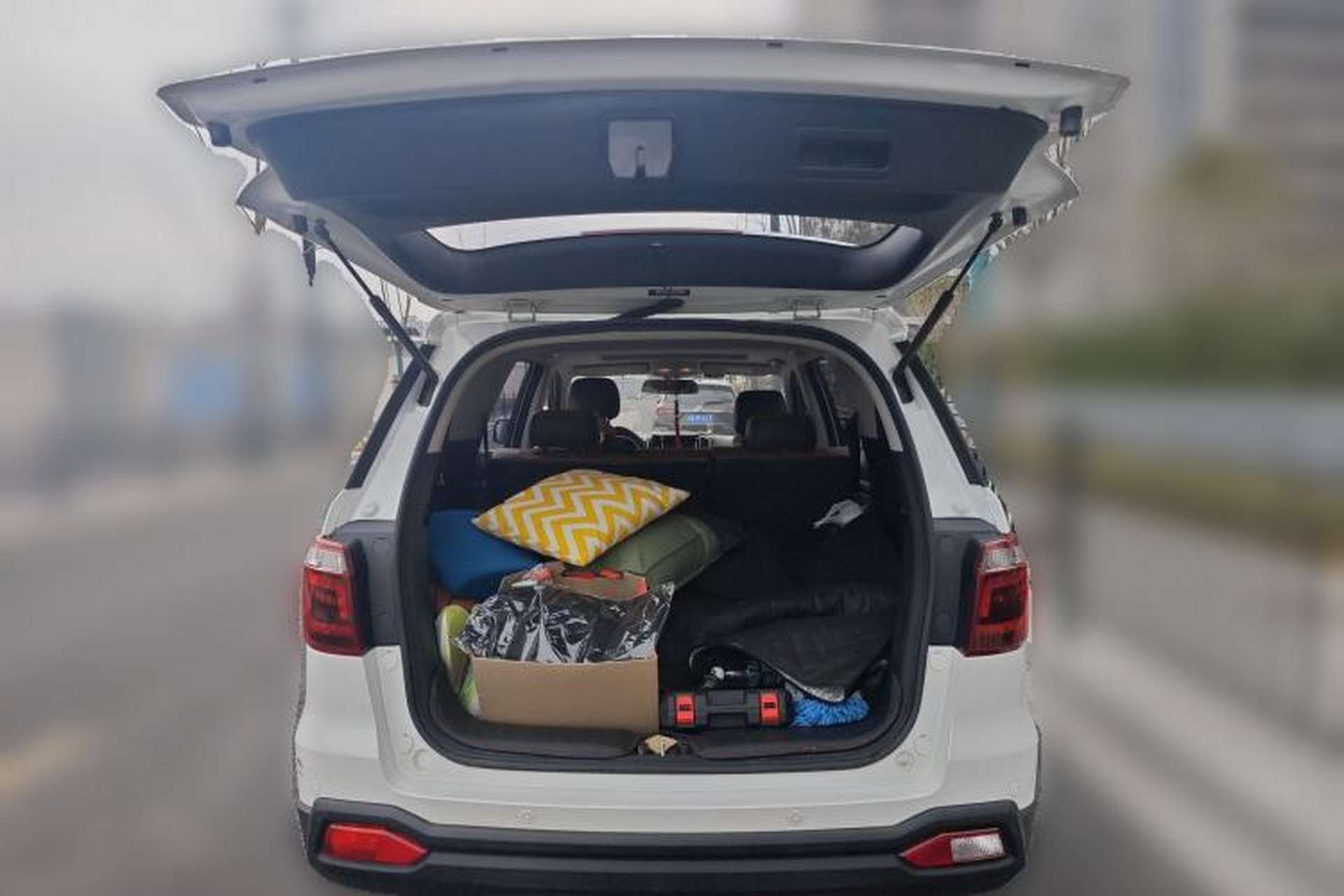 Used CHANGAN OSHAN CX70 2016 1.6L Manual Luxury Model Trunk