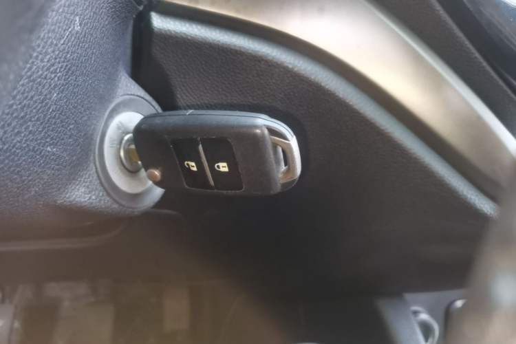 Used CHANGAN OSHAN CX70 2016 1.6L Manual Luxury Model Vehicle Key