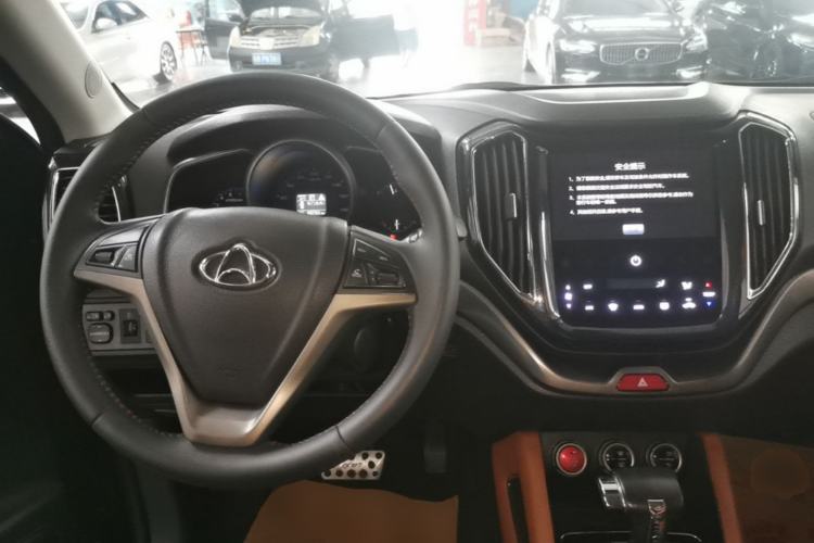 Used CHANGAN OSHAN CX70 2017 CX70T 1.5T Automatic Zunqing Edition Center Console