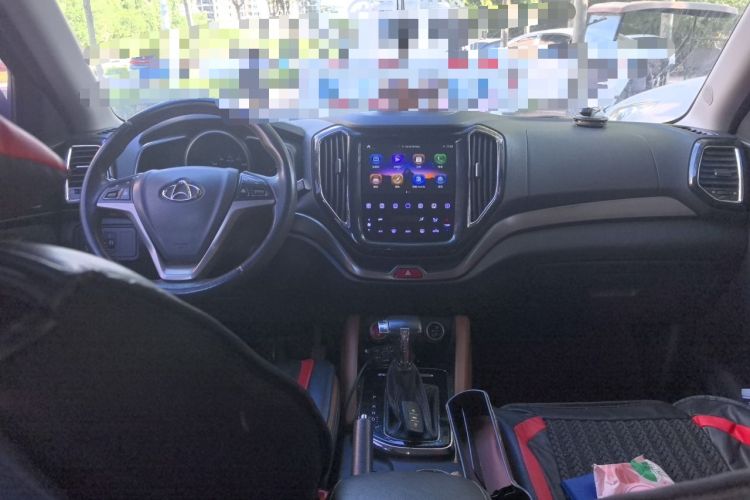 Used CHANGAN OSHAN CX70 2017 CX70T 1.5T Automatic Zunqing Edition Center Console