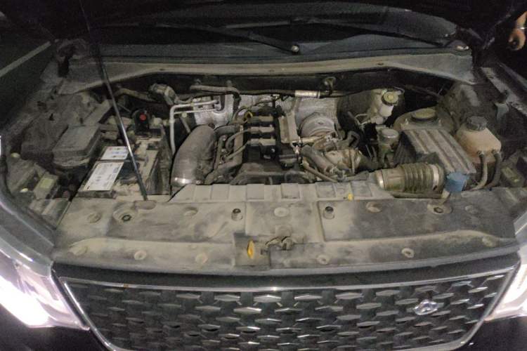 Used CHANGAN OSHAN CX70 2017 CX70T 1.5T Automatic Luxury Edition Engine Bay